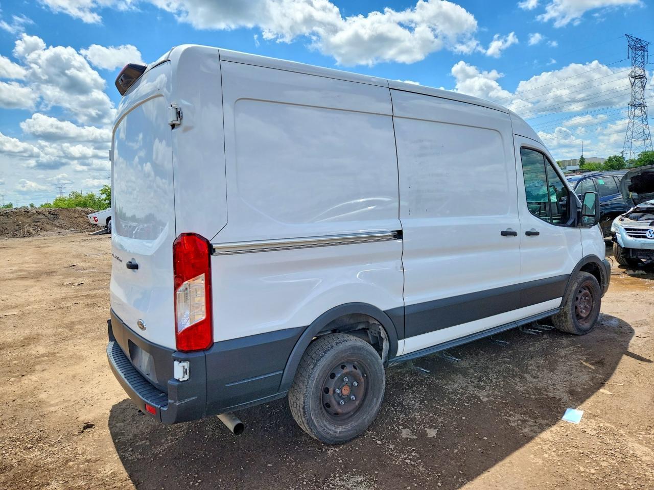 2023 Ford Transit 250 Delivery Van - Фото 3