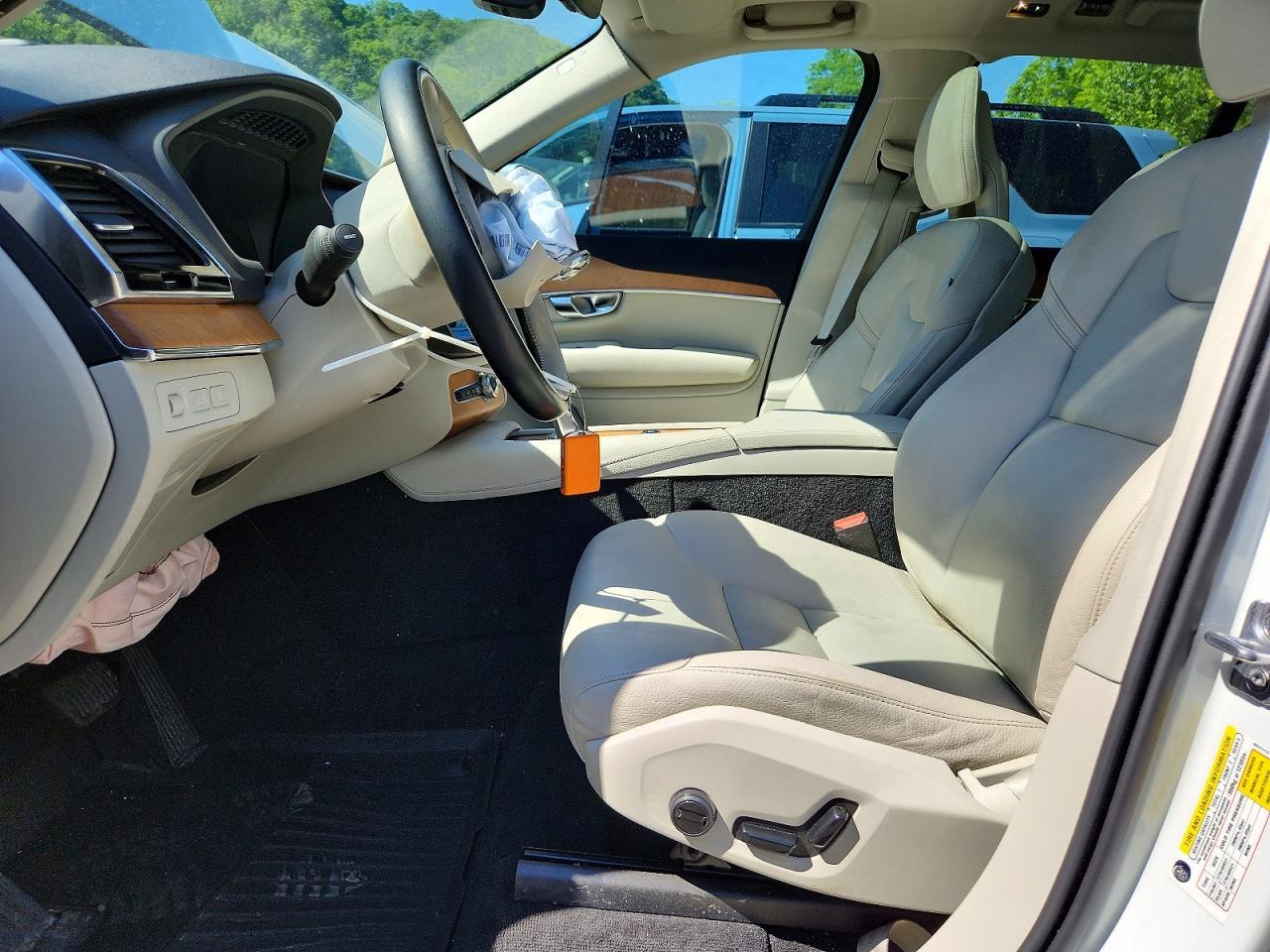 2021 Volvo Xc90 T8 Recharge Inscription Express - Image 7