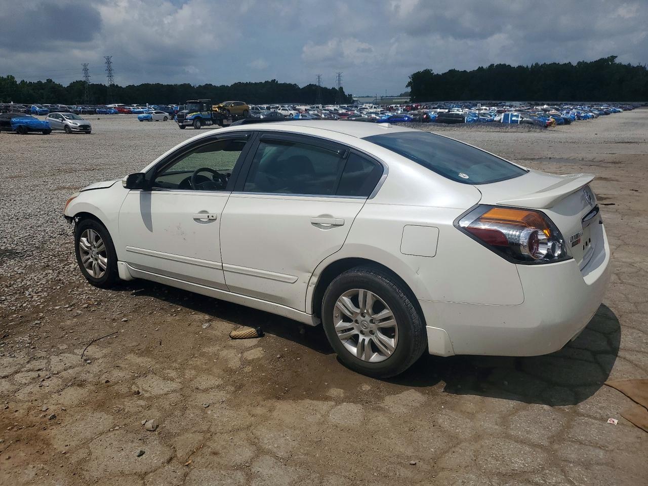 2012 Nissan Altima 2.5 - Фото 2