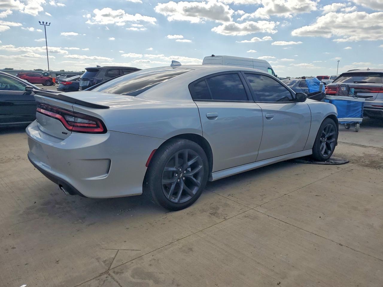 2023 Dodge Charger Gt - Фото 3