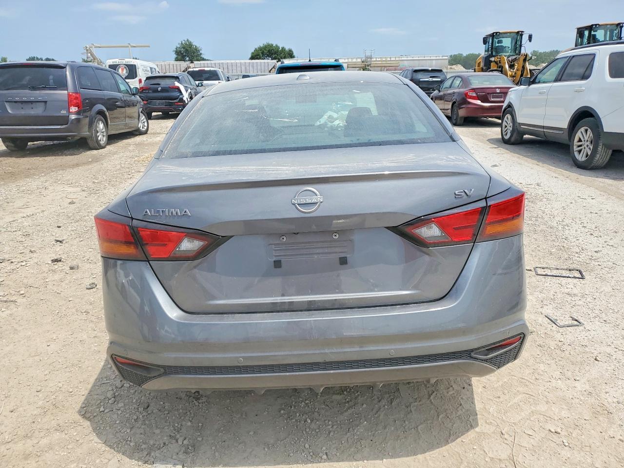 2024 Nissan Altima Sv - Фото 6