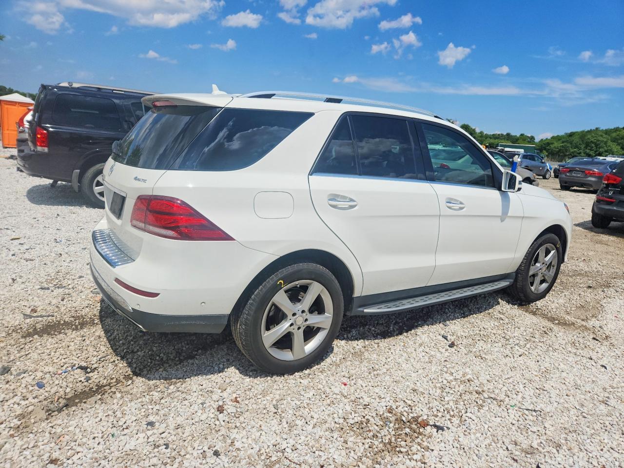 2017 Mercedes-Benz Gle 350 4Matic - Image 3