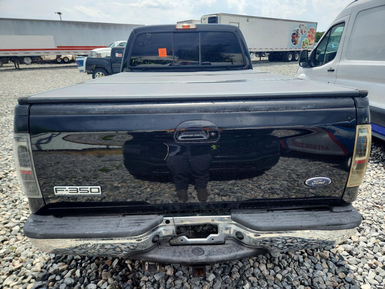 2004 Ford F350 Super Duty - Фото 6