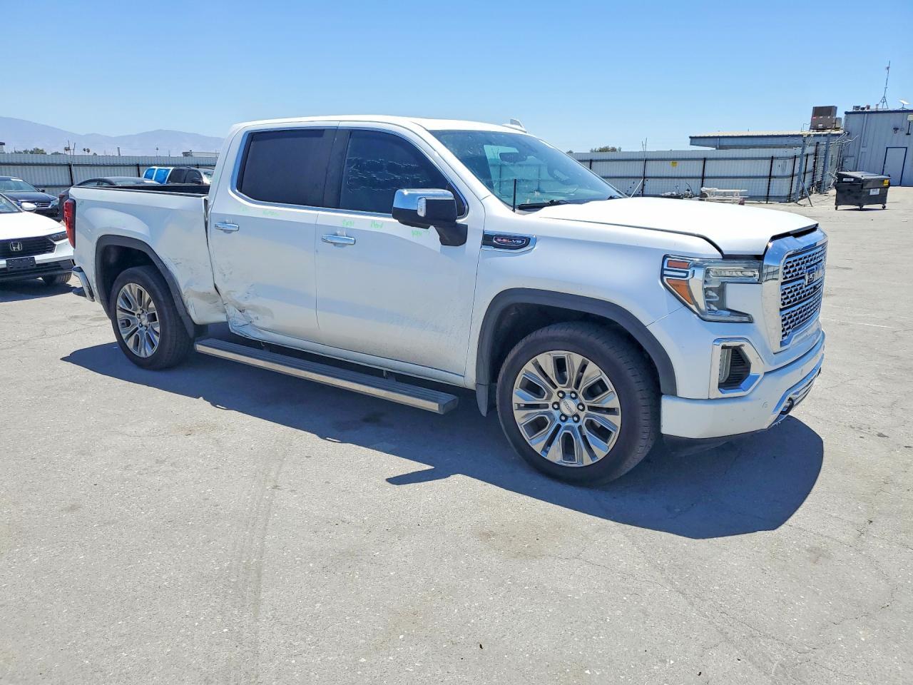 2019 GMC Sierra K1500 Denali - Image 4