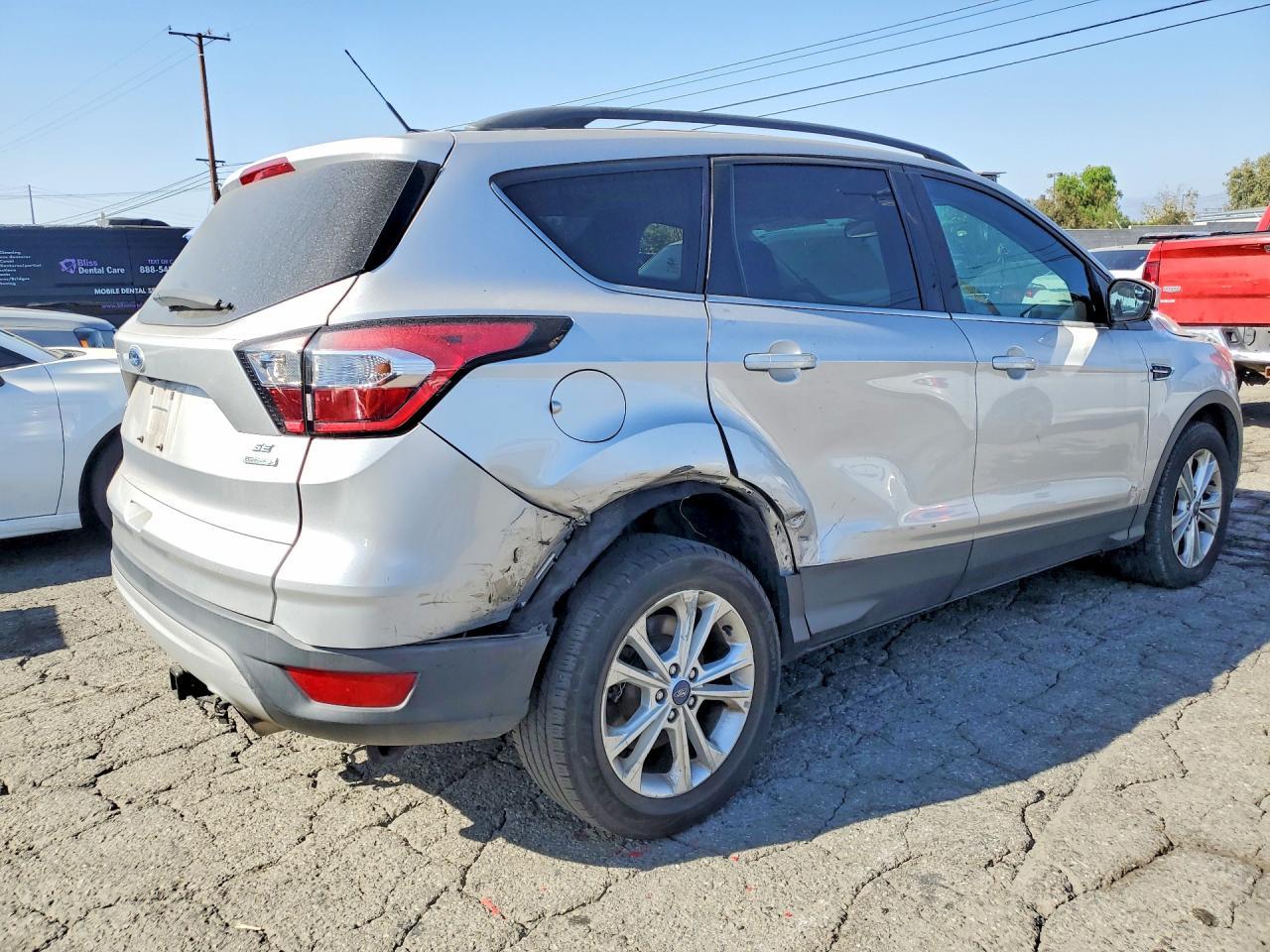 2018 Ford Escape Se - Image 3