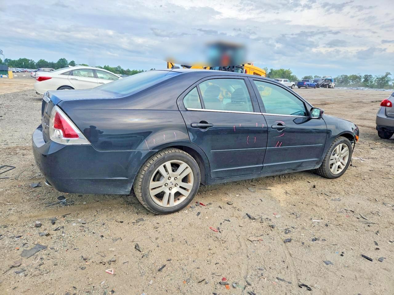 2007 Ford Fusion - Image 3