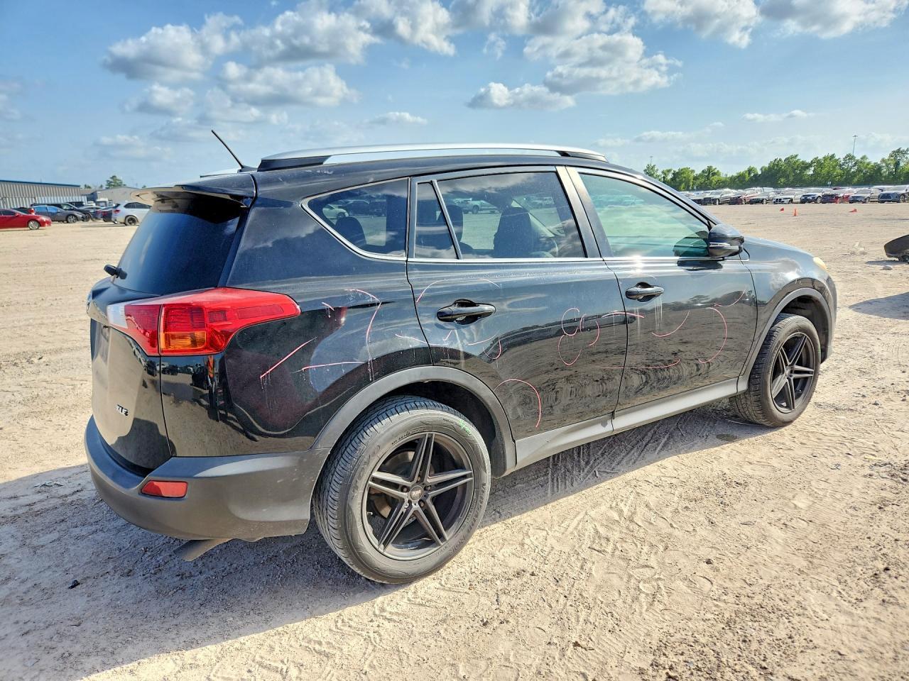 2015 Toyota Rav4 Xle - Фото 3
