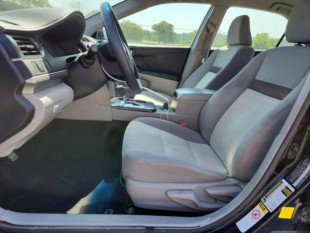 2012 Toyota Camry Le - Фото 7