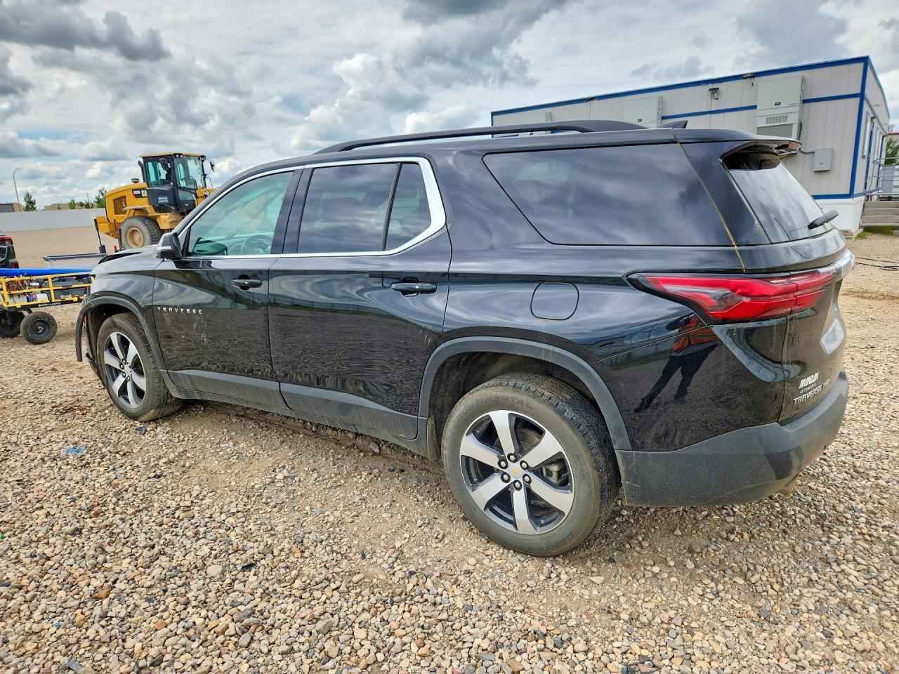 2023 Chevrolet Traverse Lt - Image 2