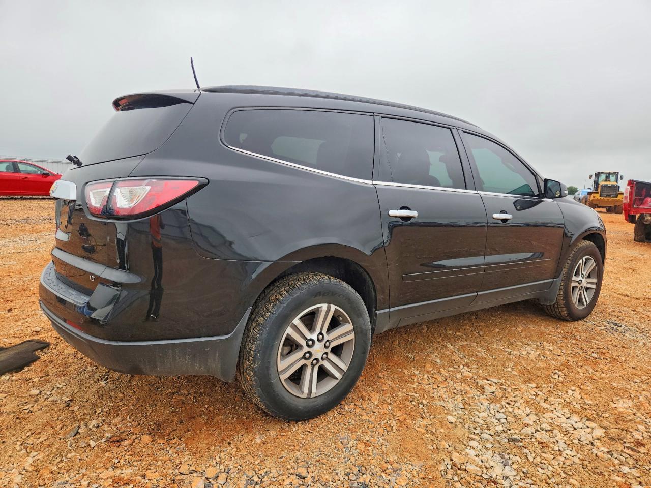 2017 Chevrolet Traverse - Image 3