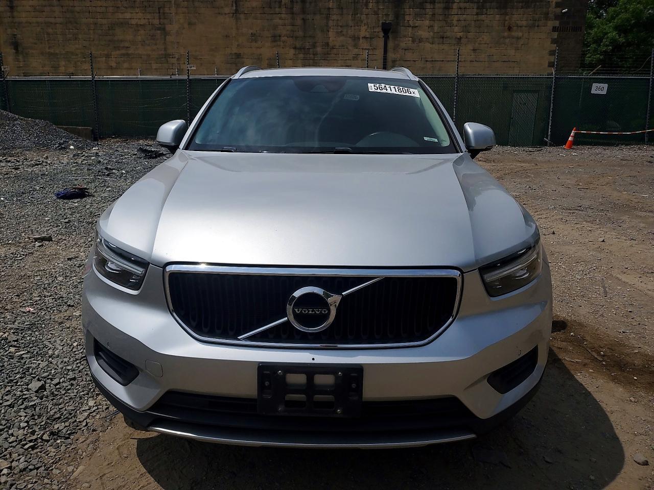 2019 Volvo Xc40 T5 Momentum - Фото 5