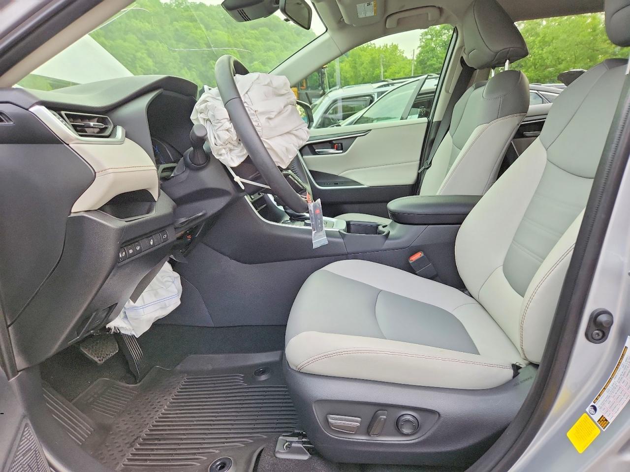 2025 Toyota Rav4 Xle Premium - Фото 7