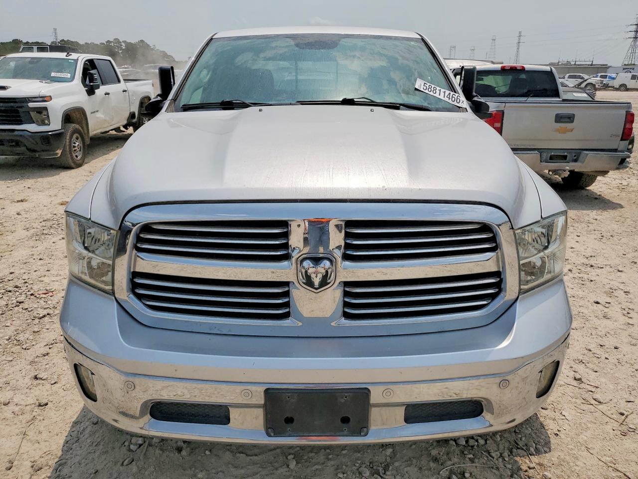 2017 Ram 1500 Slt - Image 5