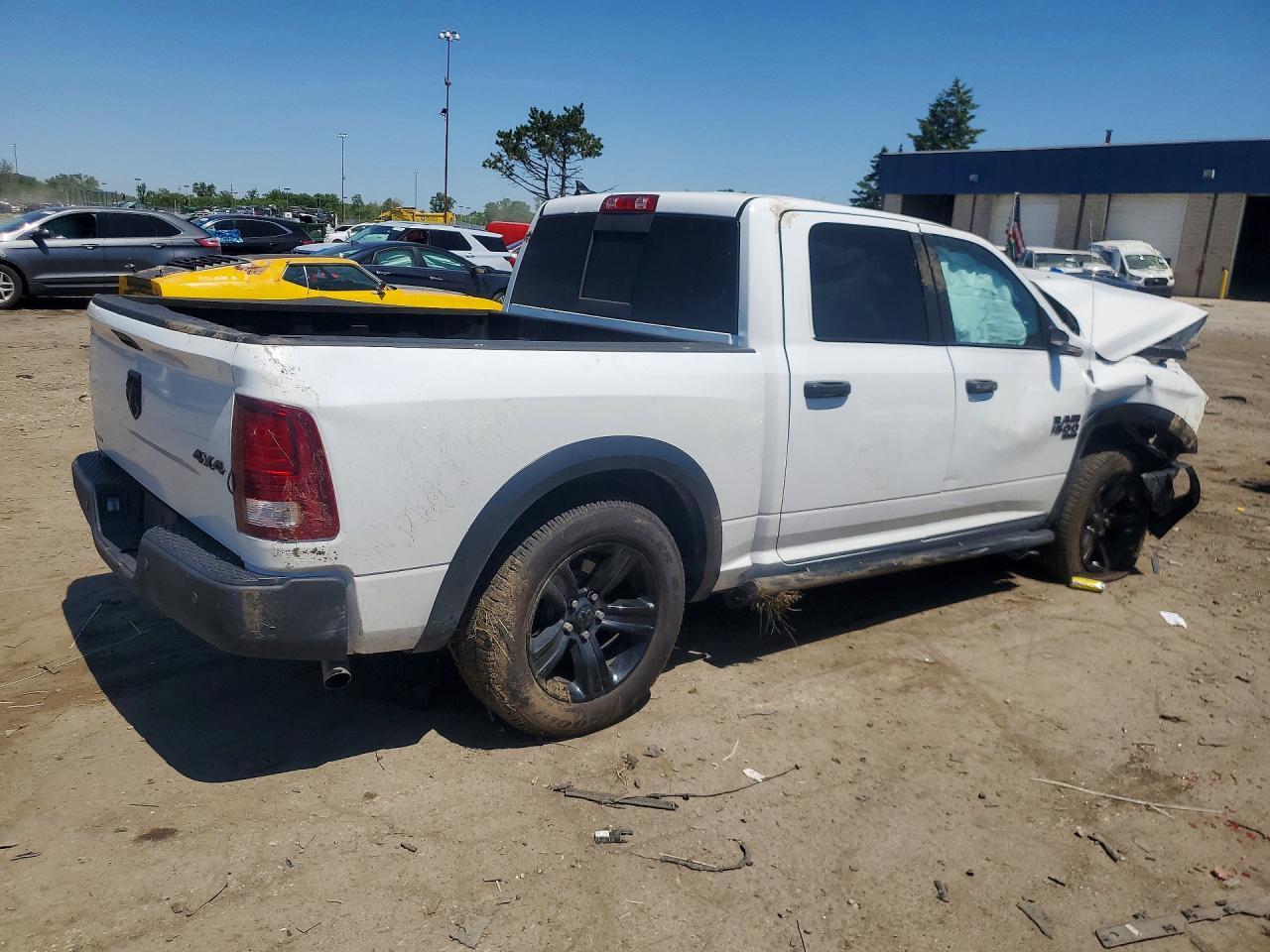 2023 Ram 1500 Classic Slt - Фото 3
