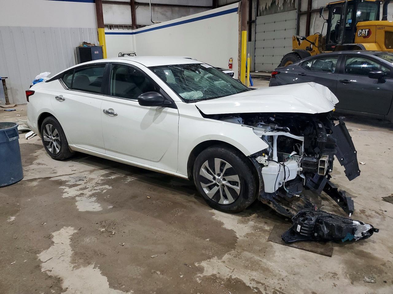 2025 Nissan Altima S - Фото 4