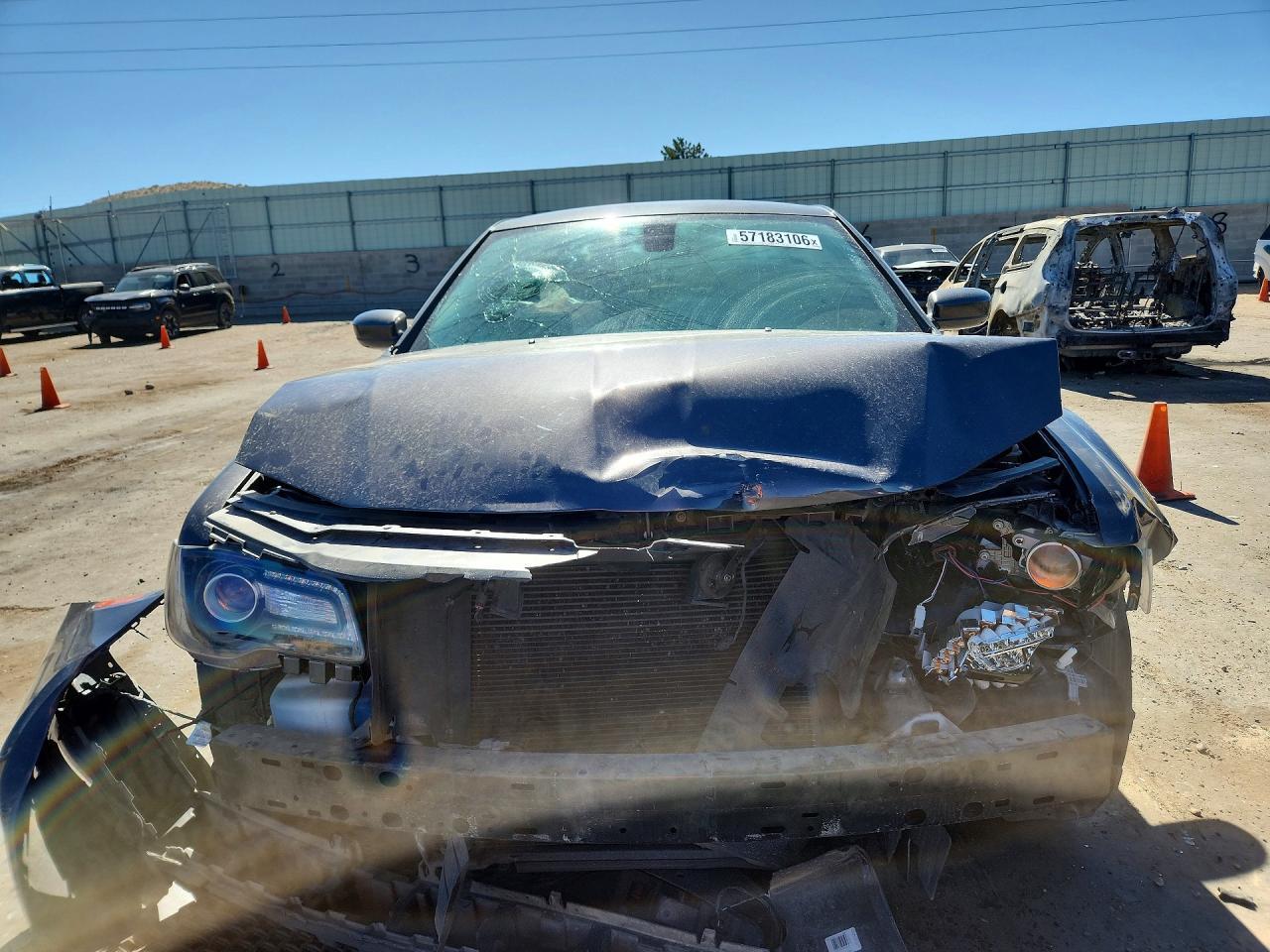 2019 Chrysler 300 S - Image 5