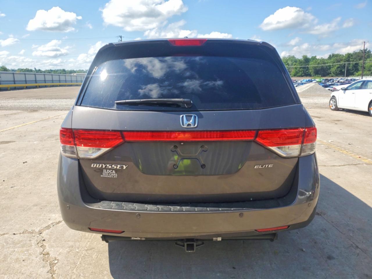 2015 Honda Odyssey Touring - Фото 6