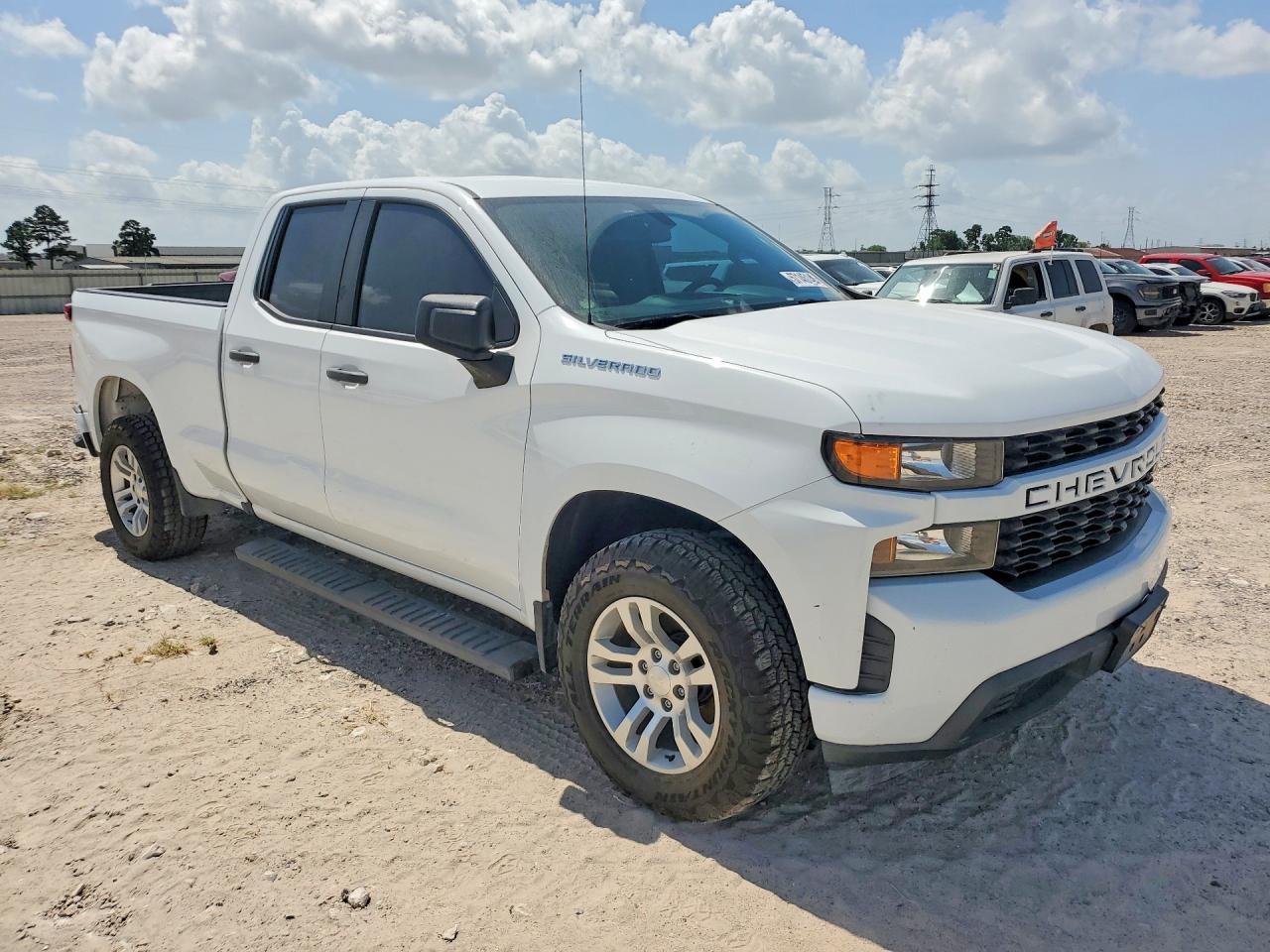 2019 Chevrolet Silverado C1500 - Фото 4