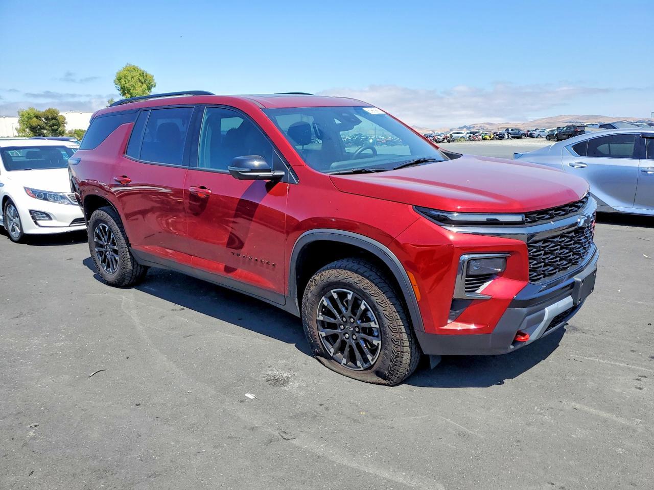2026 Chevrolet Traverse Z71 - Image 4