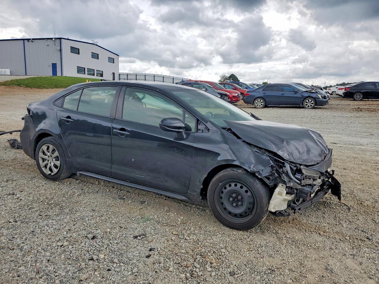 2021 Toyota Corolla Le - Фото 4