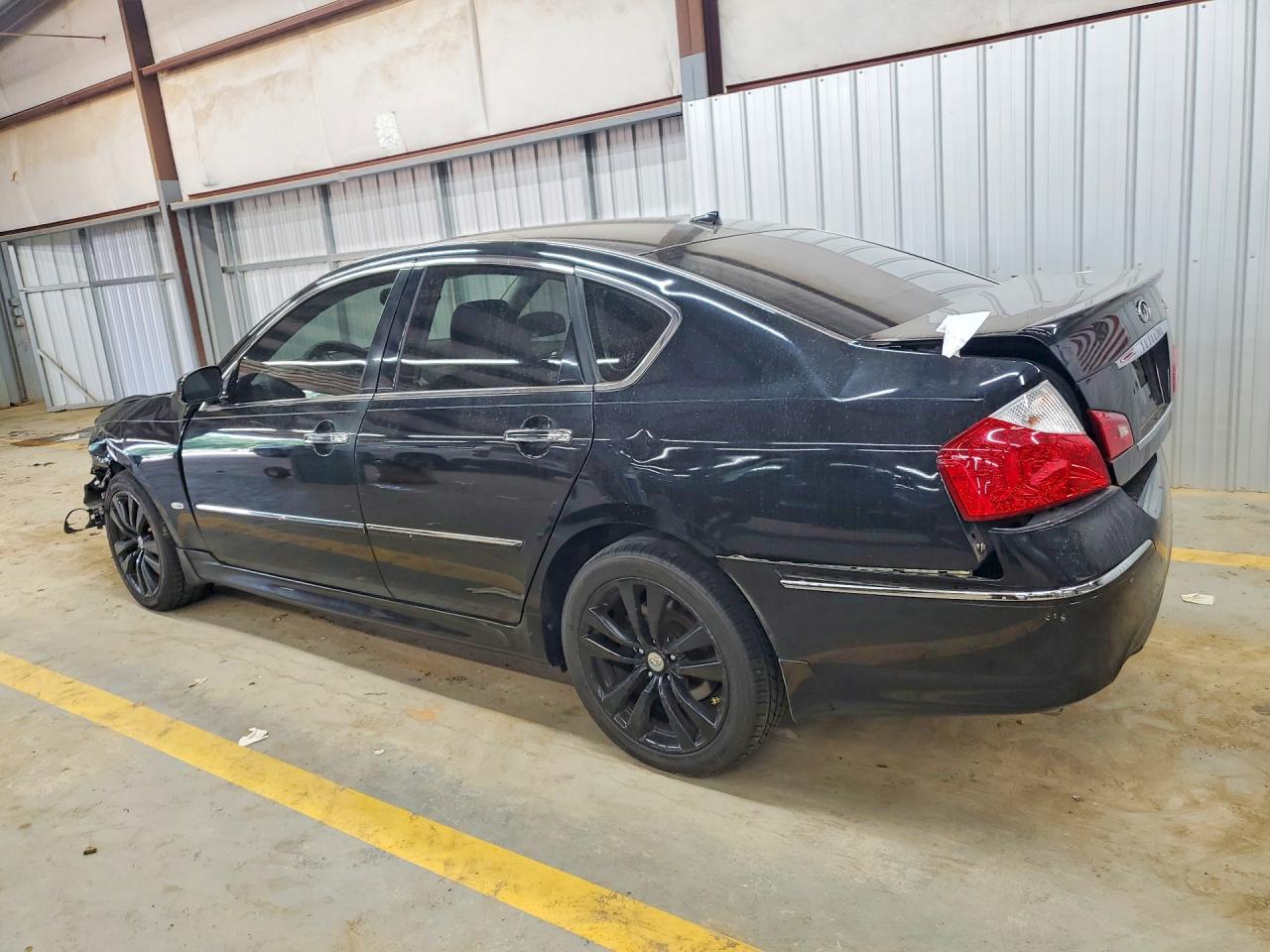 2008 Infiniti M35 - Image 2