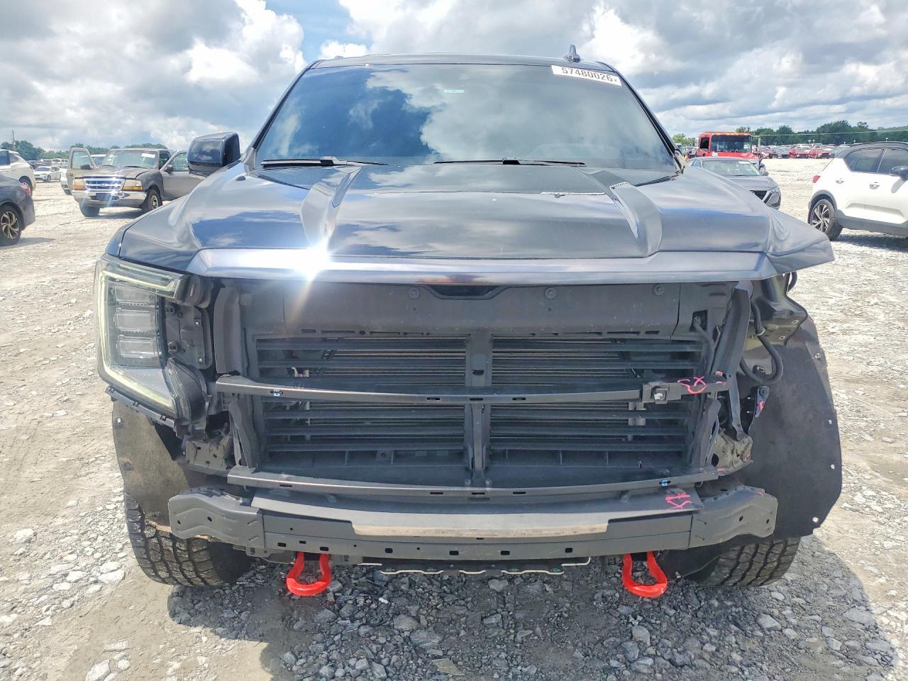 2024 GMC Yukon At4 - Фото 5