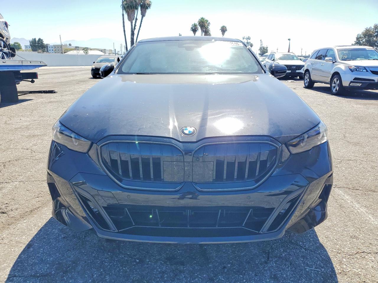 2024 BMW 530 I - Фото 5