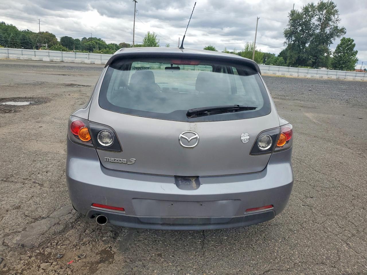 2006 Mazda 3 Hatchback - Image 6