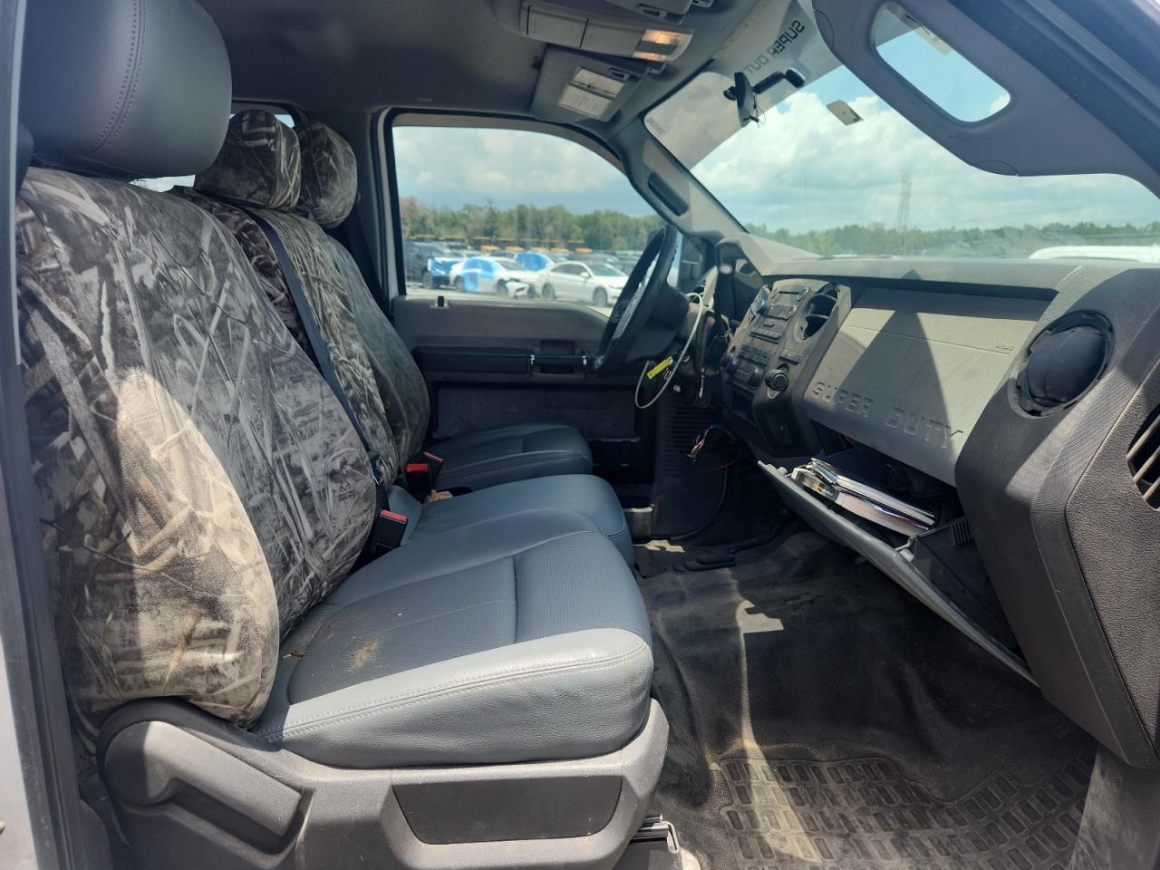 2016 Ford F350 Super Duty - Фото 5