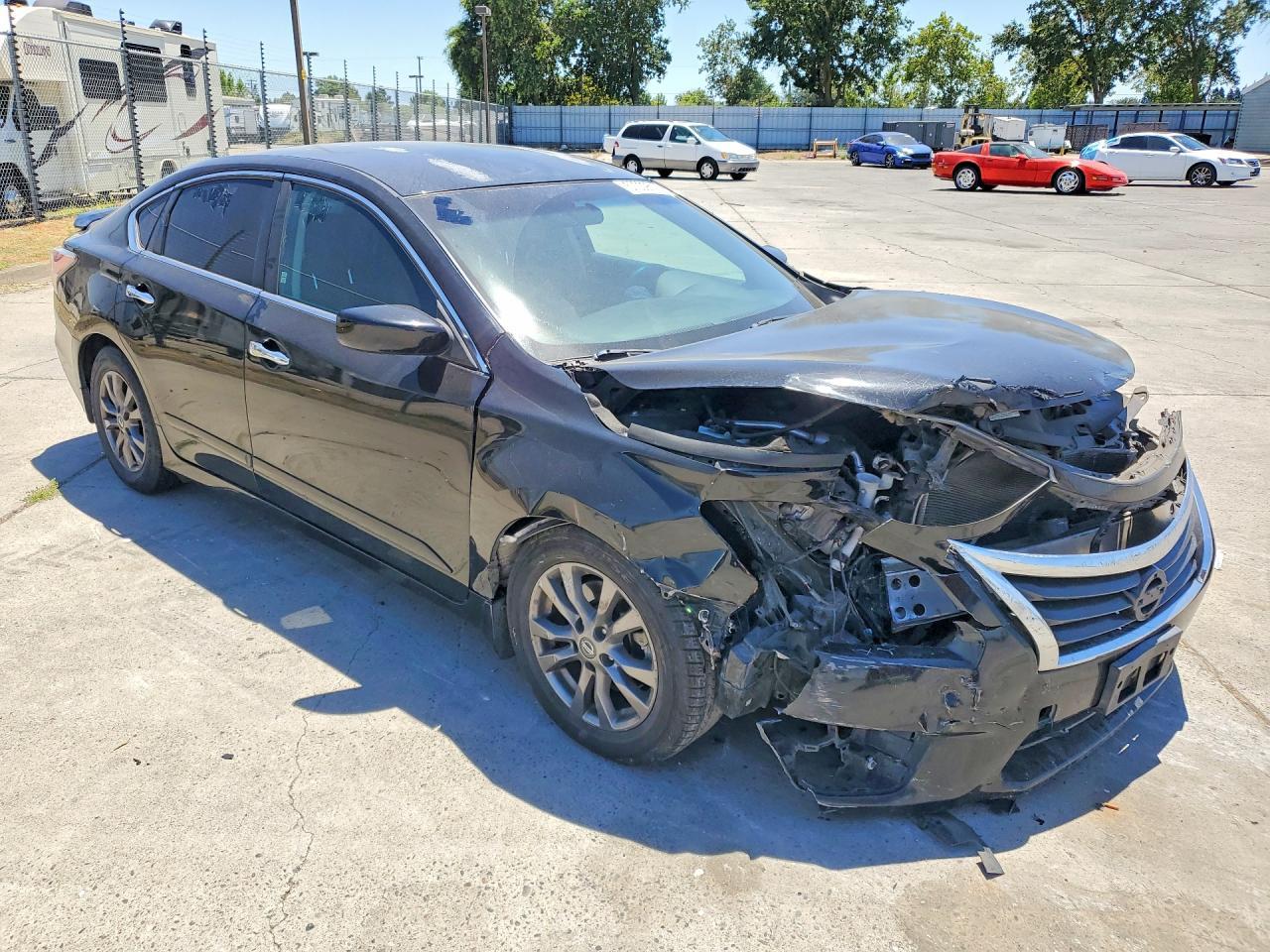 2015 Nissan Altima 2.5 S - Фото 4