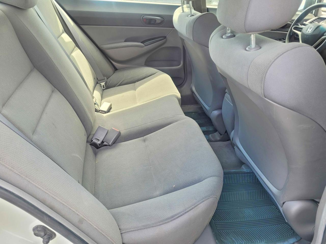 2011 Honda Civic Dx-G - Image 6