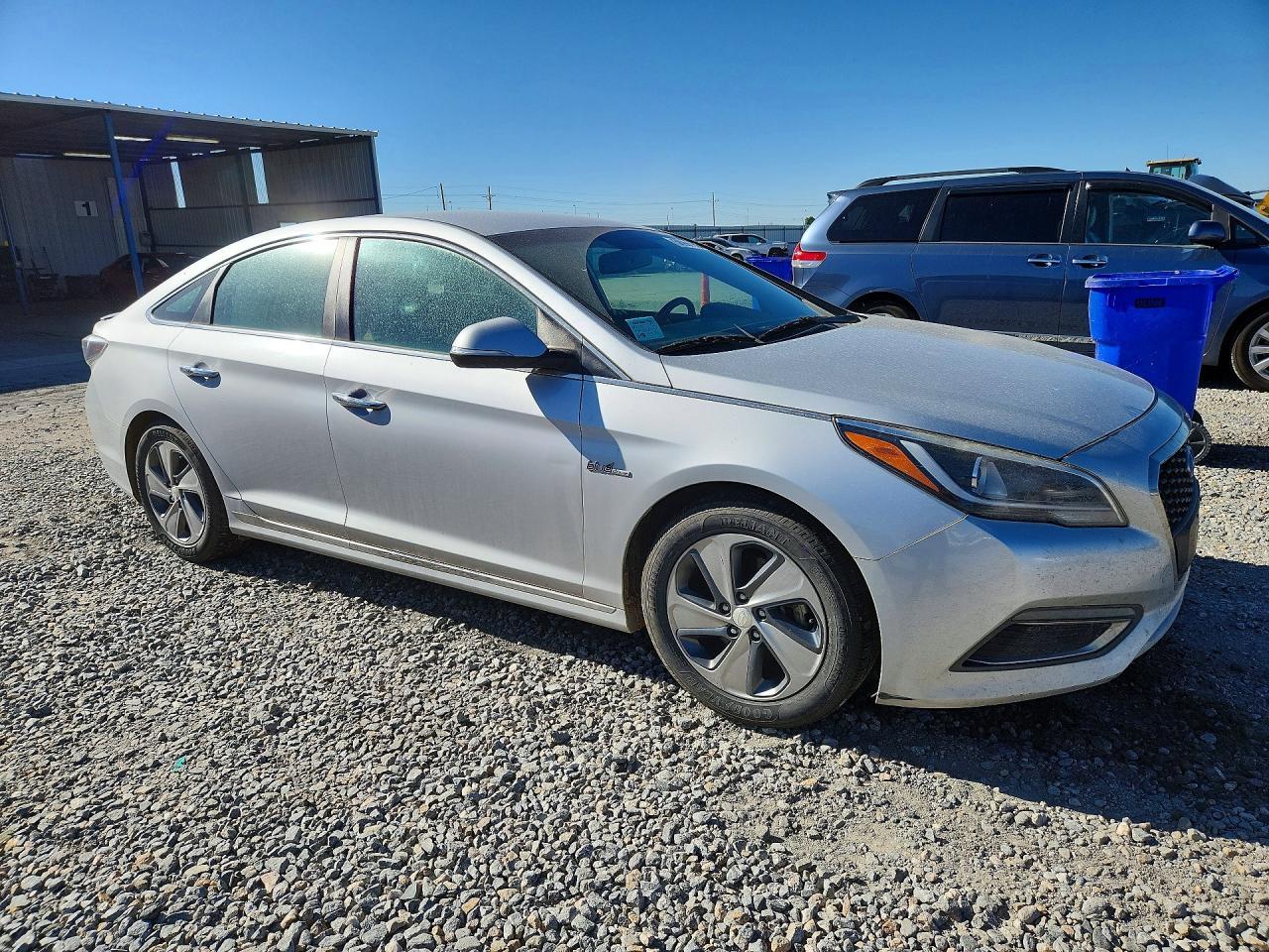 2017 Hyundai Sonata Hybrid Limited - Image 4