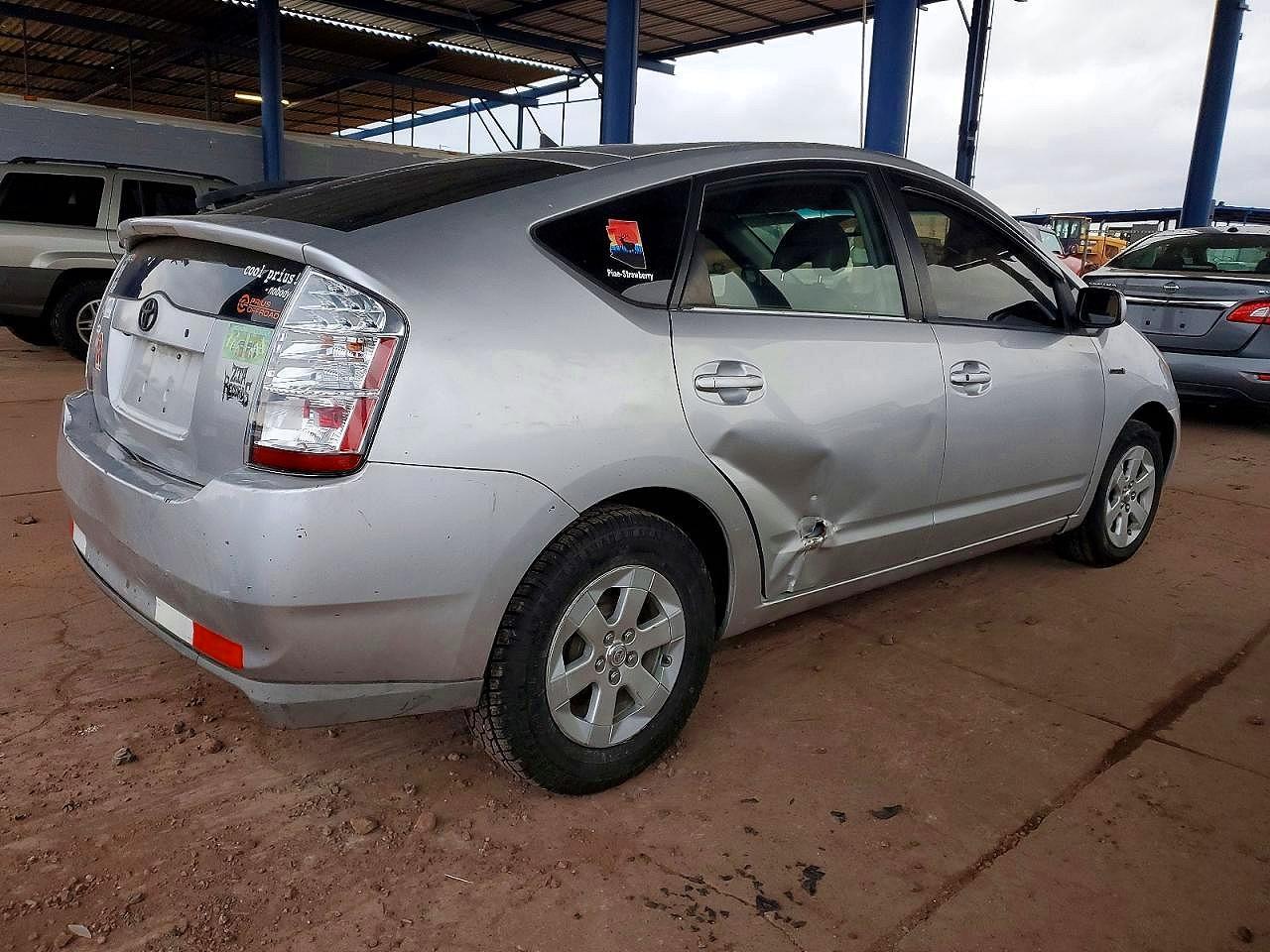 2008 Toyota Prius Base - Фото 3
