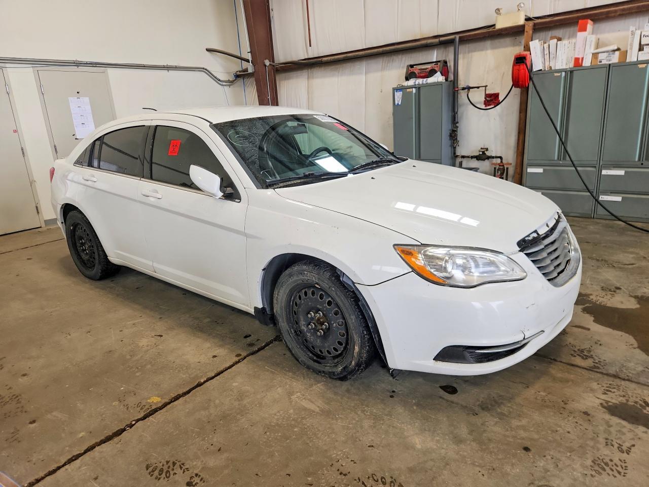 2013 Chrysler 200 Lx - Image 4