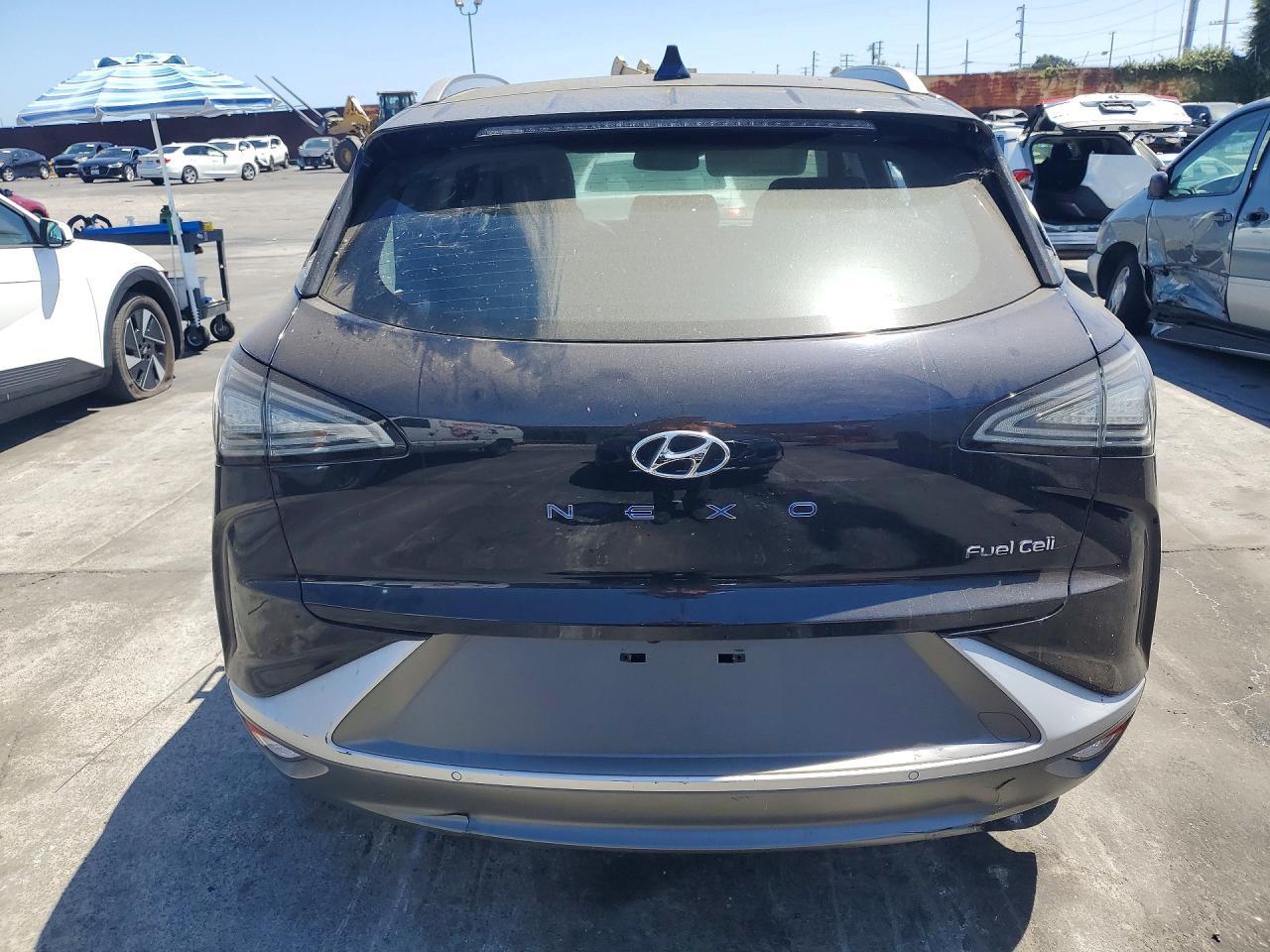 2022 Hyundai Nexo Limited - Image 6