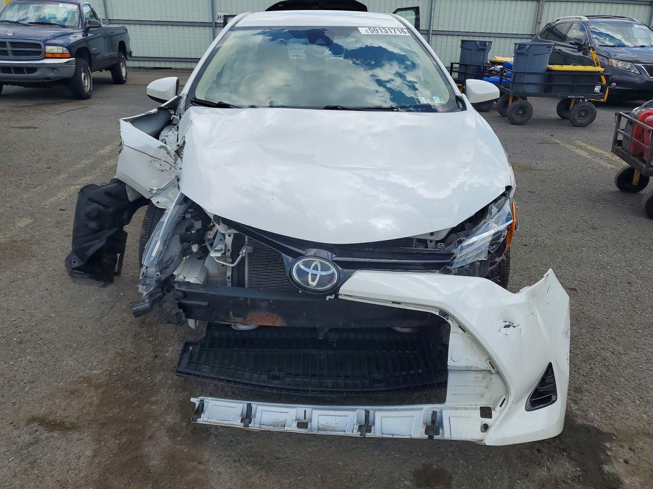2017 Toyota Corolla Le - Image 5