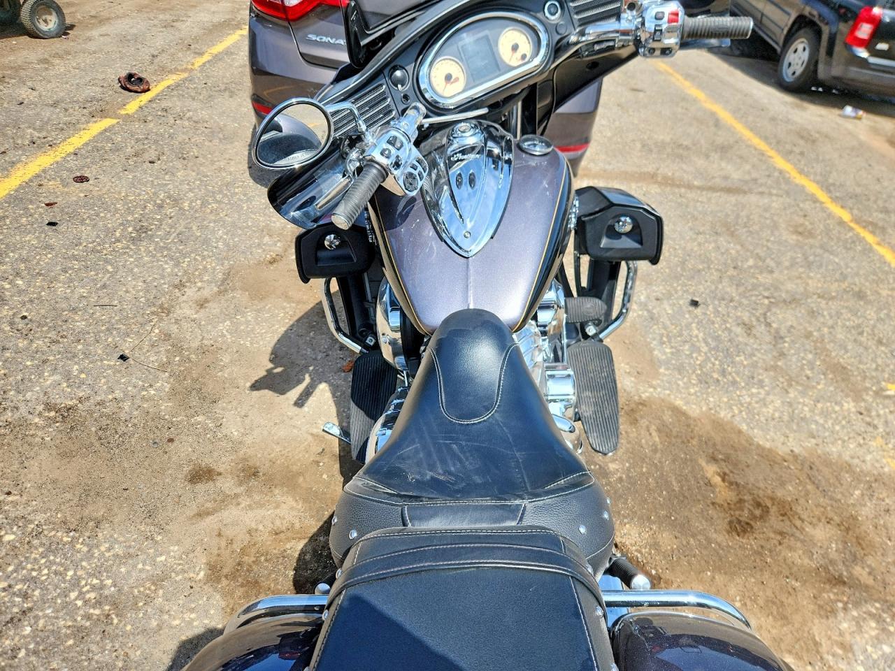 2016 Indian Roadmaster - Image 6