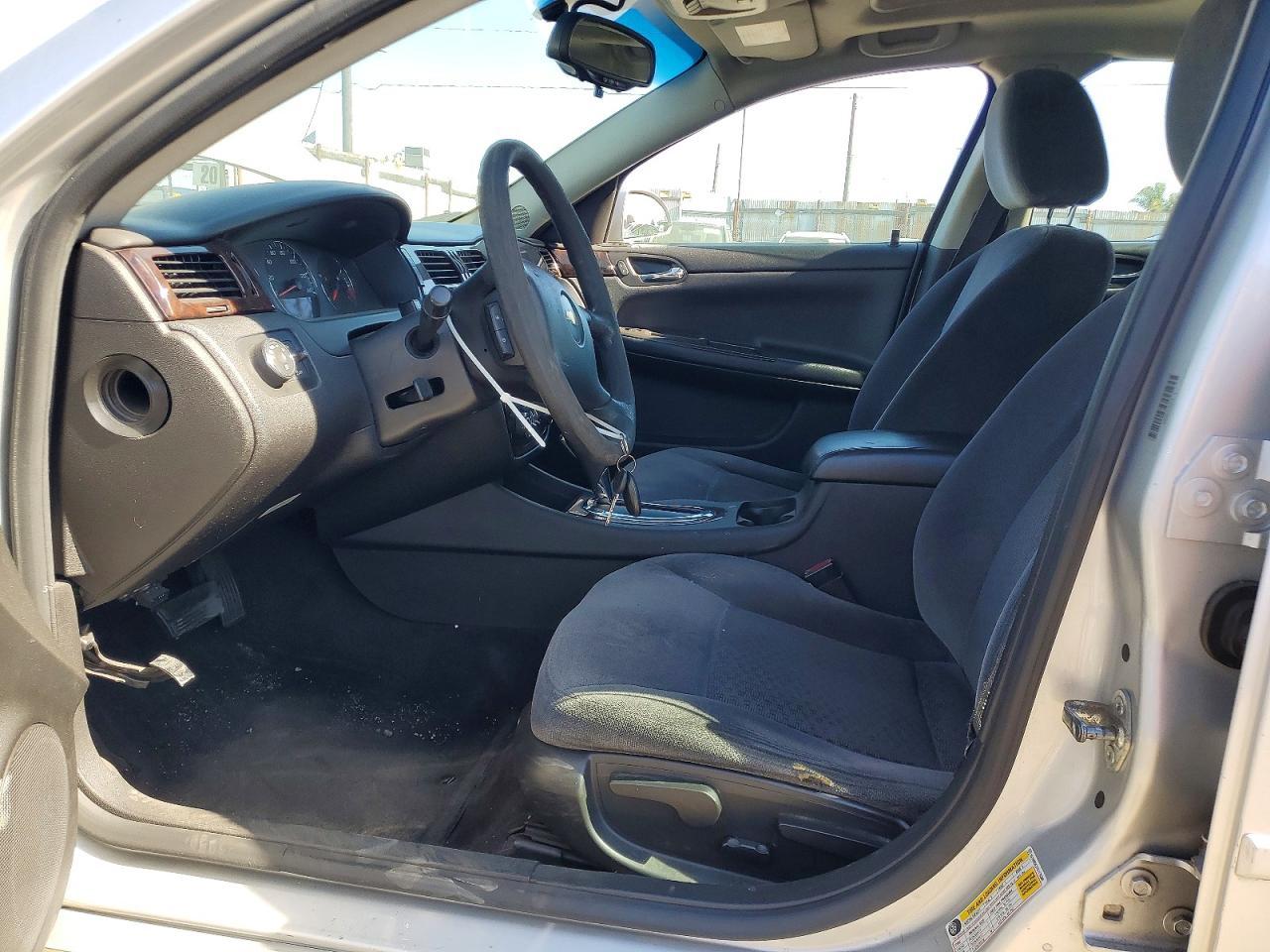 2016 Chevrolet Impala Limited Lt - Image 7