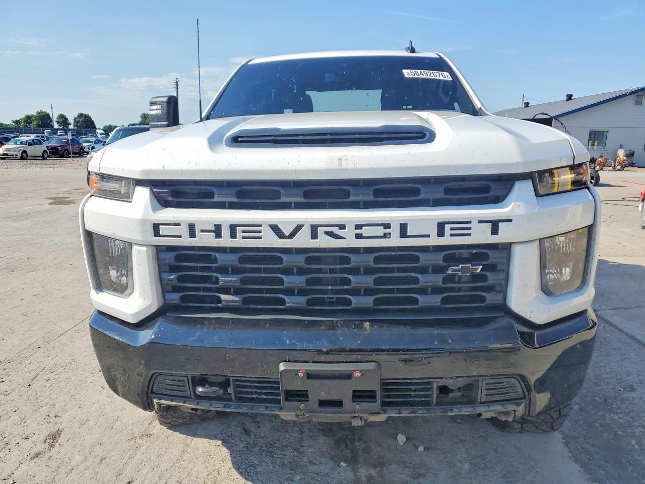 2022 Chevrolet Silverado K2500 Custom - Image 5
