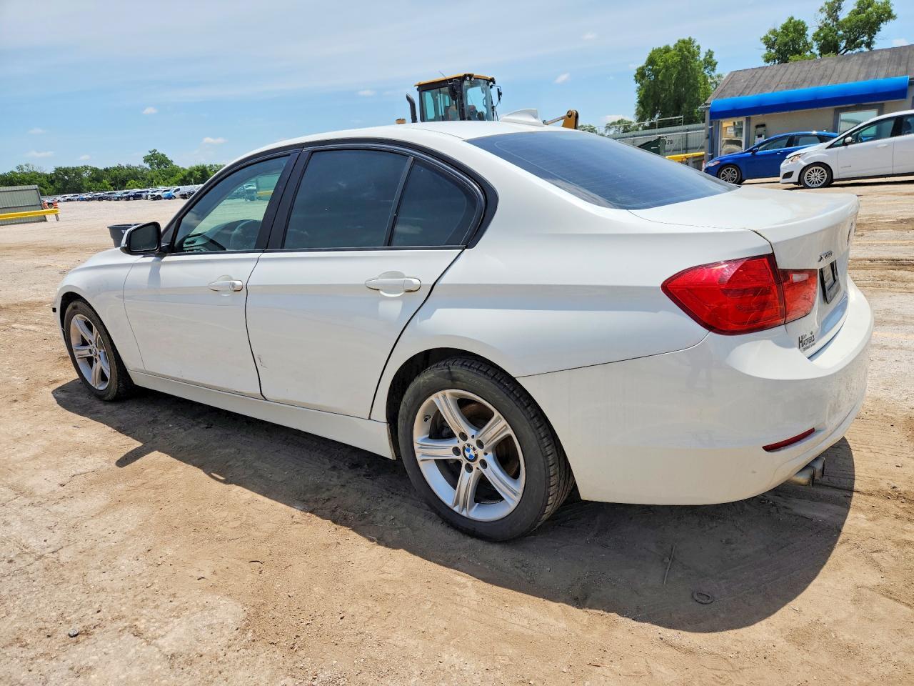 2014 BMW 328 Xi - Фото 2