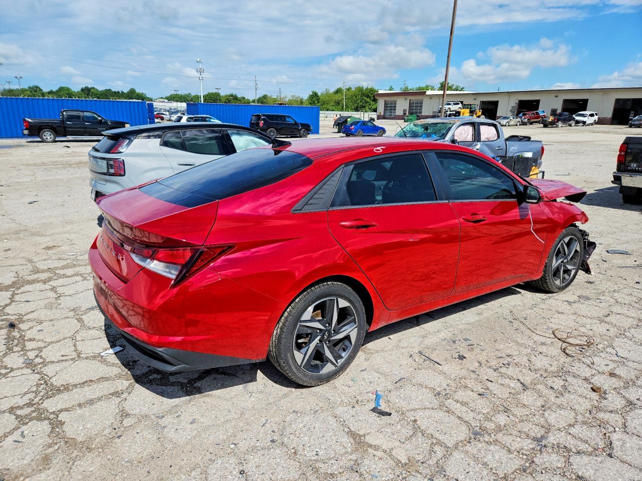 2023 Hyundai Elantra Sel - Image 3