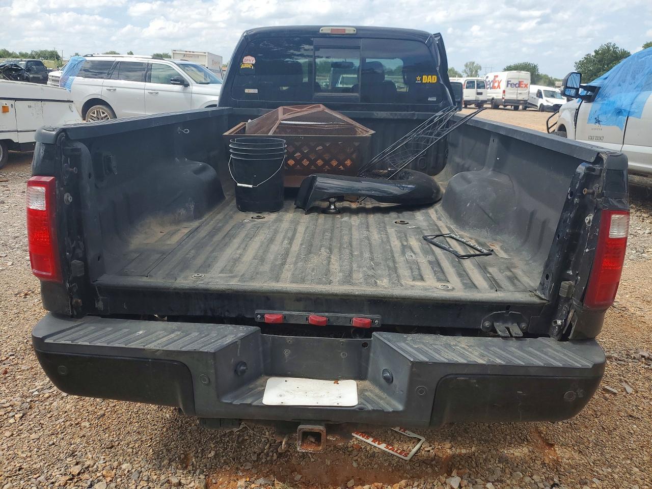 2016 Ford F450 Super Duty - Image 6