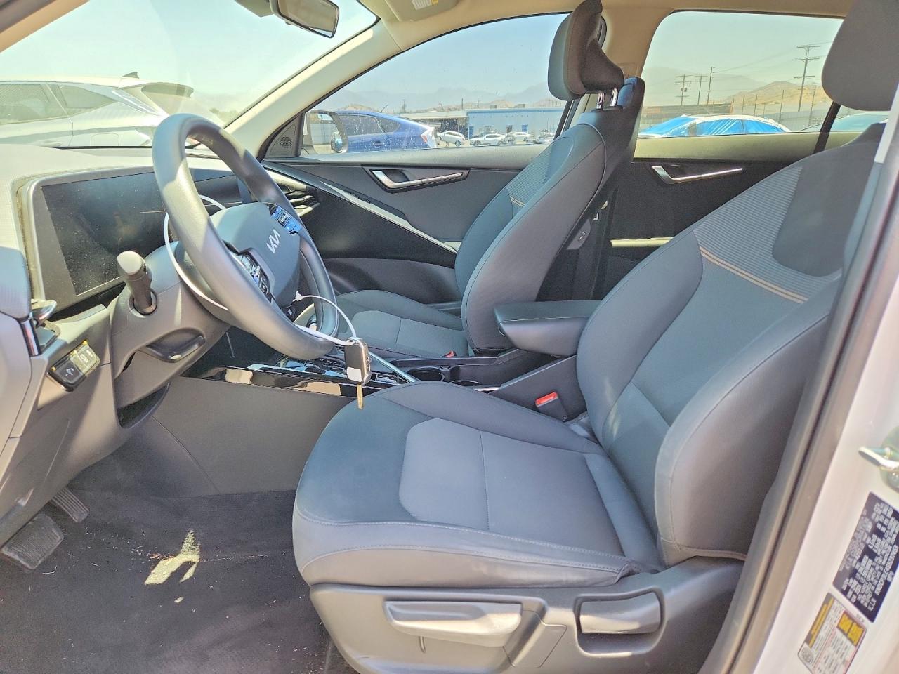 2025 Kia Niro Lx - Фото 7