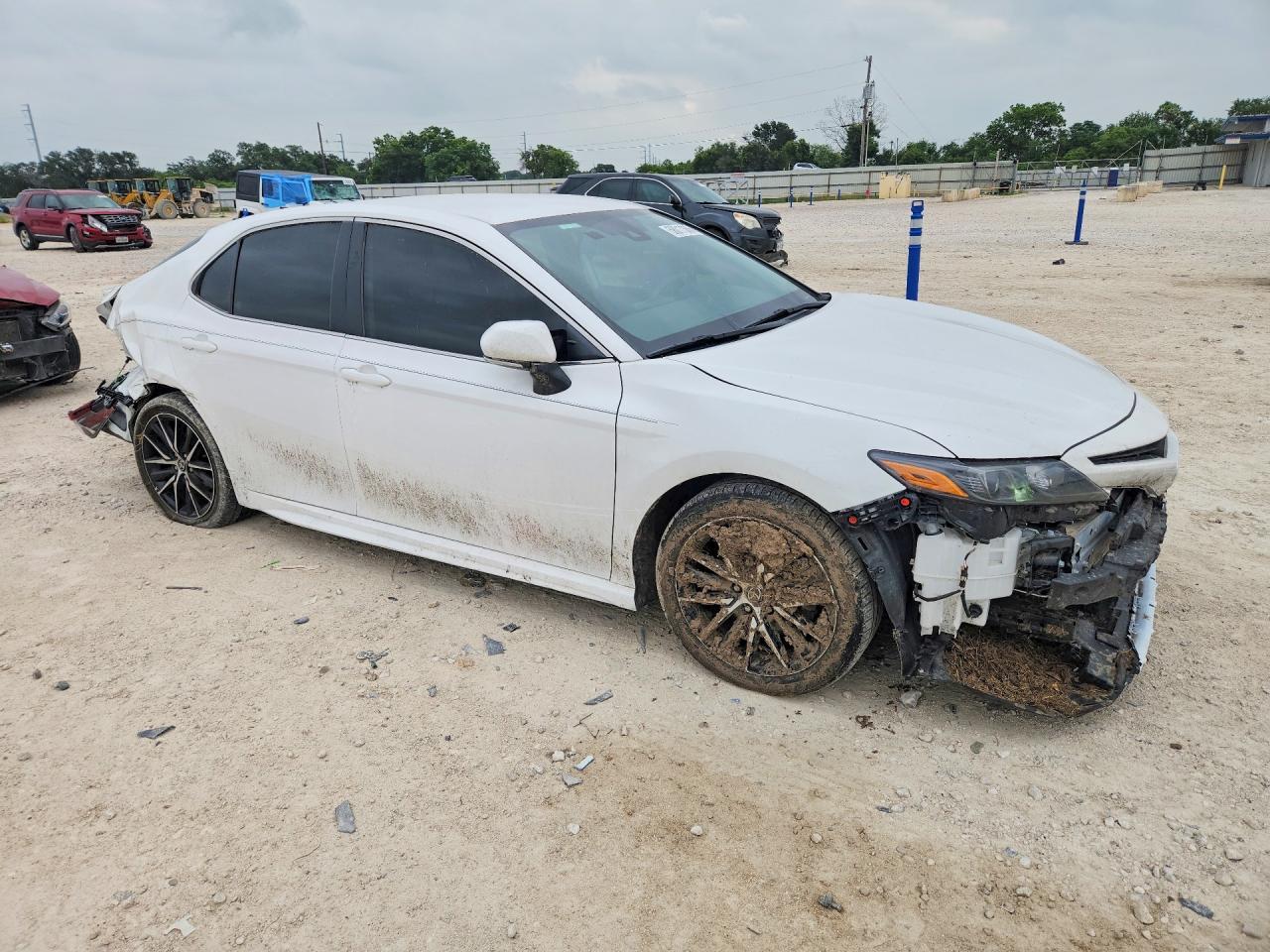 2024 Toyota Camry Se - Фото 4