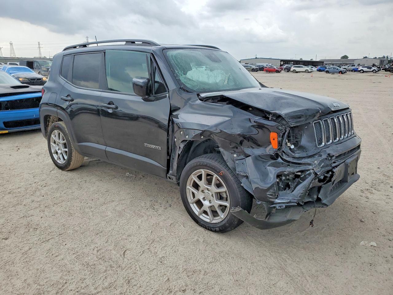 2020 Jeep Renegade Latitude - Фото 4