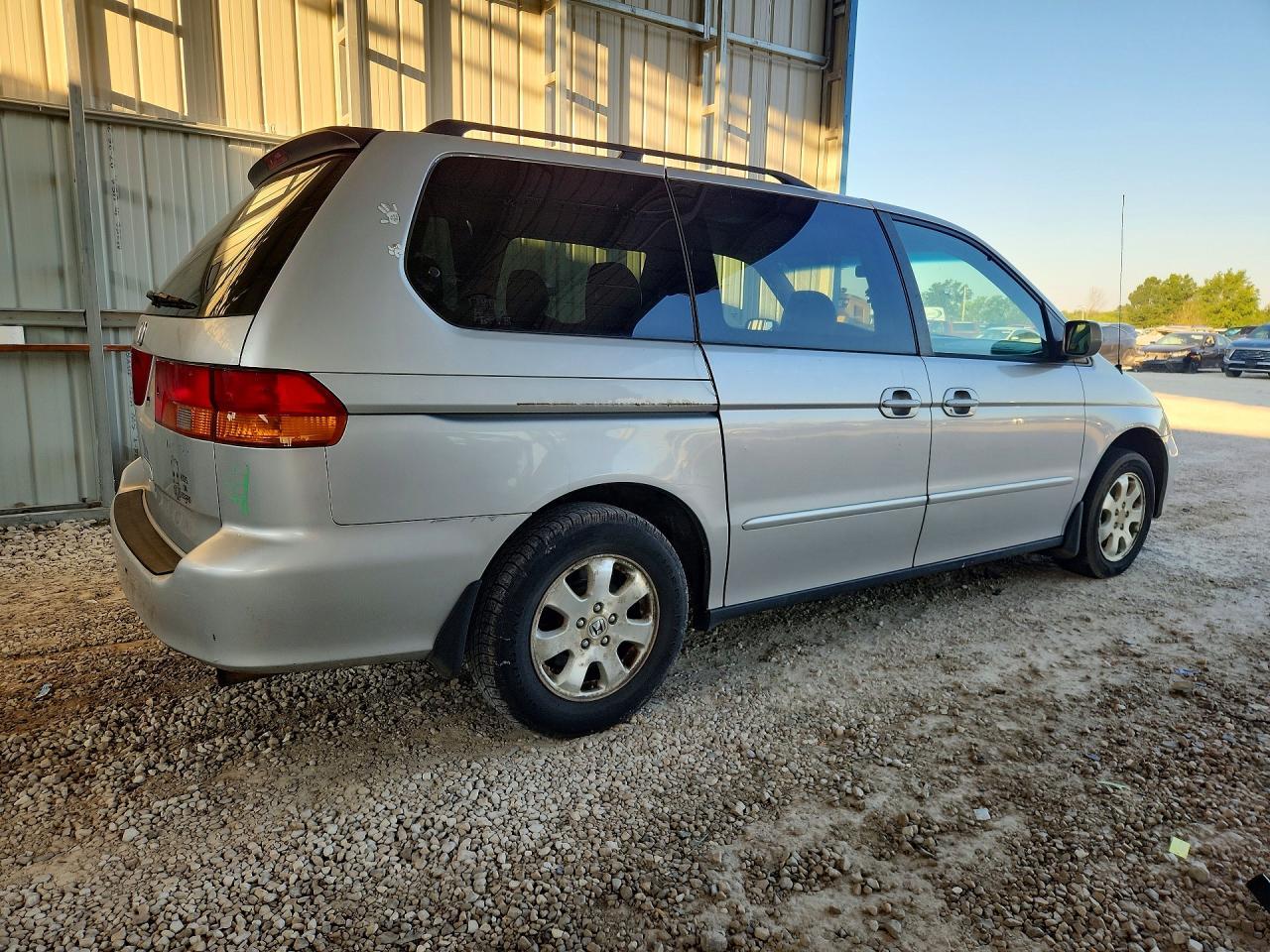2004 Honda Odyssey Exl - Image 3