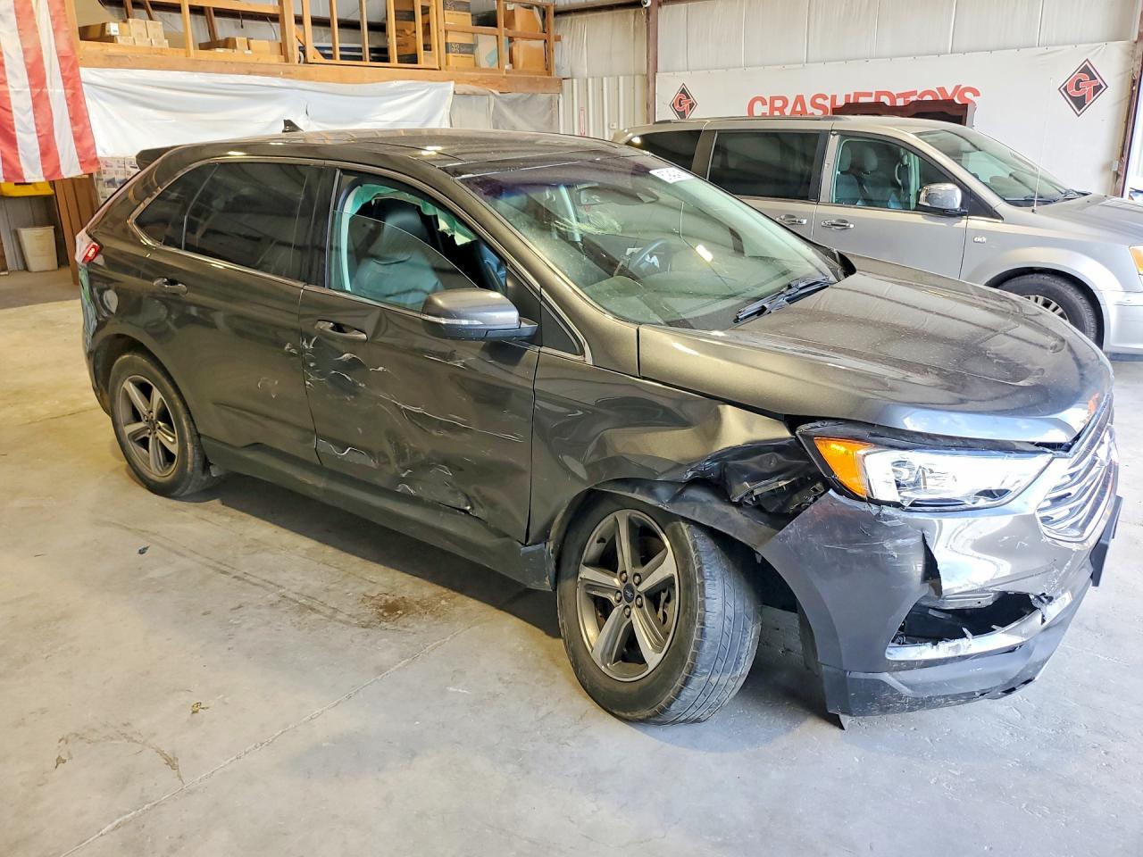 2019 Ford Edge - Image 4