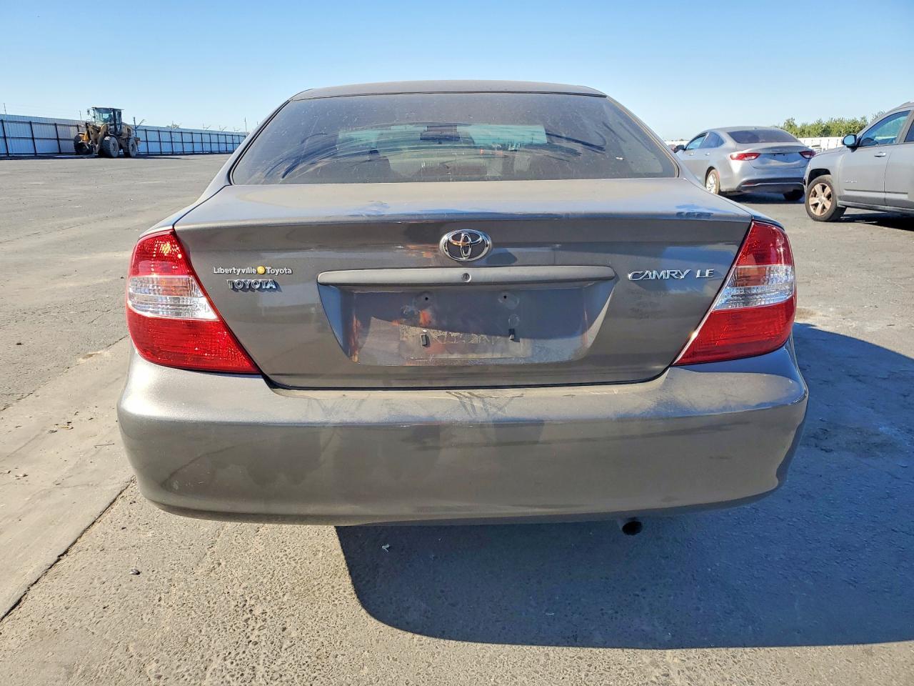 2003 Toyota Camry Le - Image 6