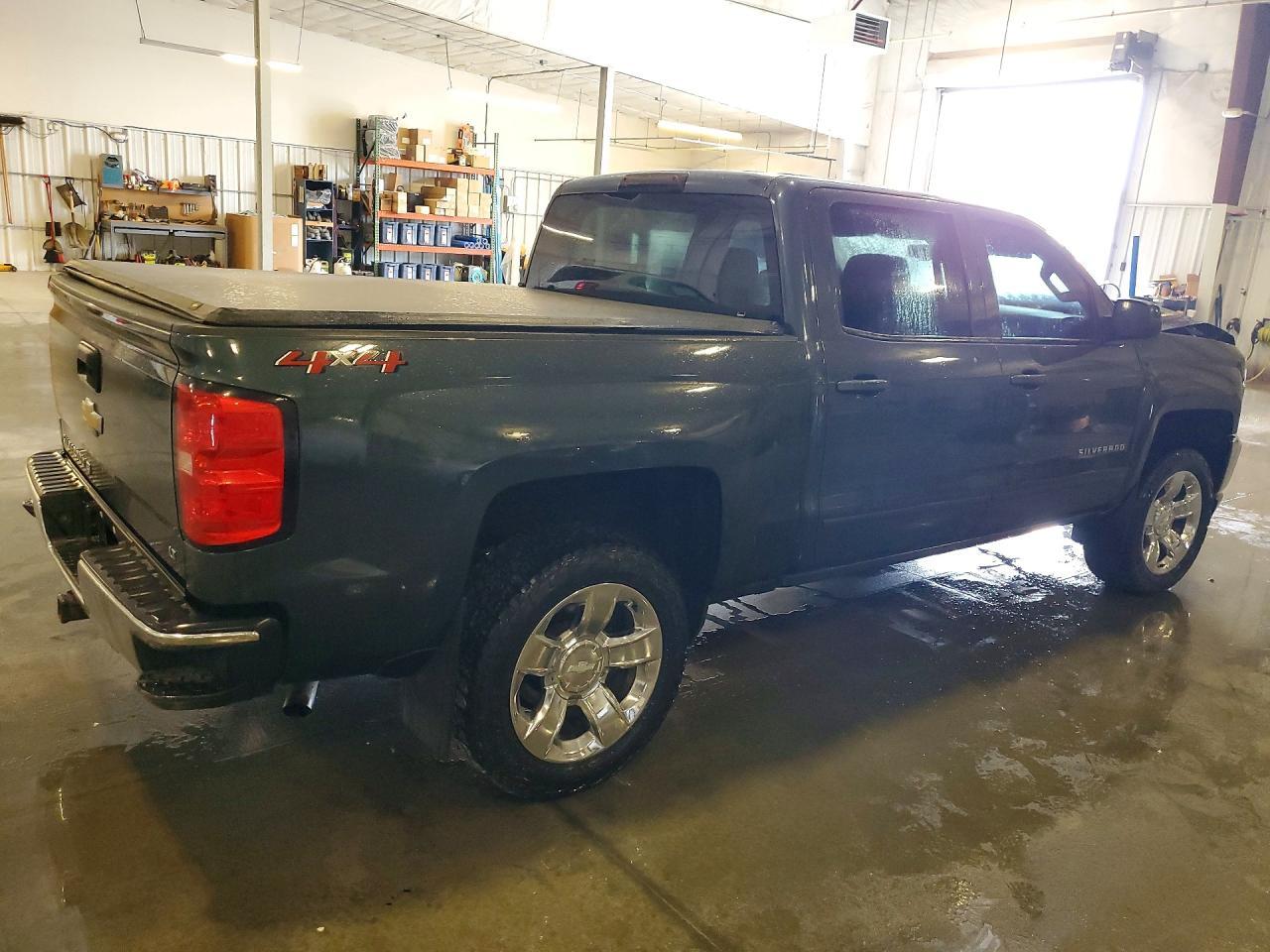 2018 Chevrolet Silverado K1500 Lt - Image 3