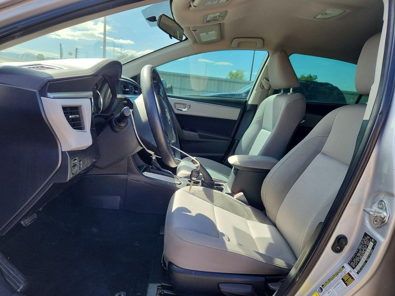 2014 Toyota Corolla Le - Image 7